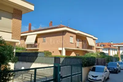 Villa Plurifamiliare in vendita, Via Molise, Avezzano