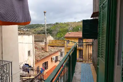 Casa Indipendente in vendita, Via Enrico toti, Santa Cristina Gela