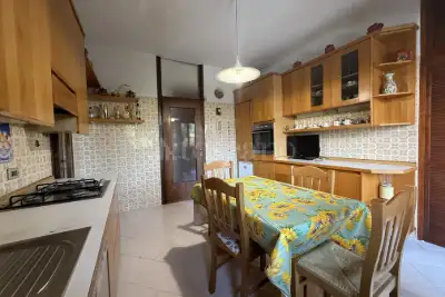 Casa in vendita, Via Tommaso Gulli, Milano