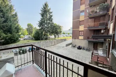 Casa in vendita, Via Zurigo, Milano