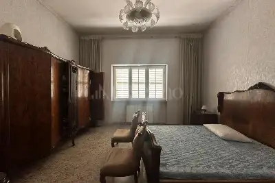 Casa Indipendente in vendita, Via Tuscolana, Roma