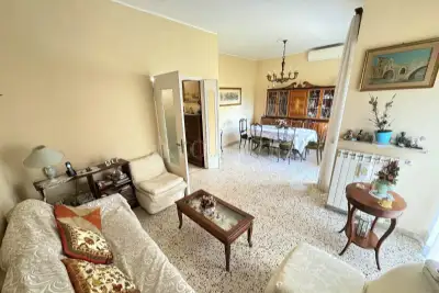 Casa in vendita, Via Mario Moretti, Roma