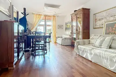 Villino a Schiera in vendita, Via Rodolfo Morandi, Sassari