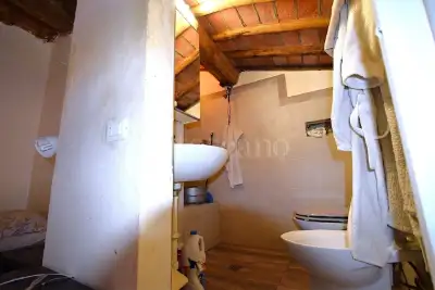 Casa Indipendente in vendita, Località Curcelle, Vernio
