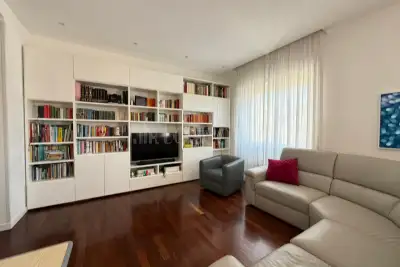 Attico in vendita, Via Edoardo Jenner, Roma