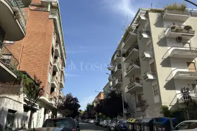 Negozio in affitto, Via del Vascello, Roma