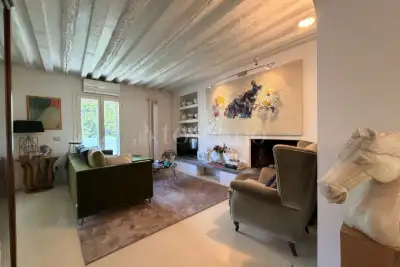 Casa in vendita, Via Vetere, Milano