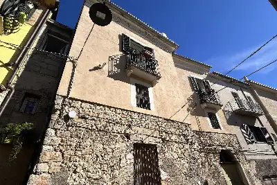 Palazzo in vendita, Via del Palazzo, Archi