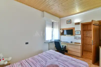 Casa Indipendente in vendita, Via Spluga, Cantù
