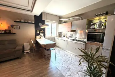 Casa in vendita, Via Cortemilia, Roma