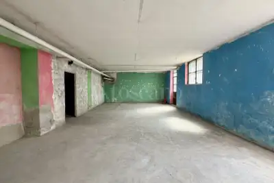 Magazzino in vendita, Via Zurigo, Milano