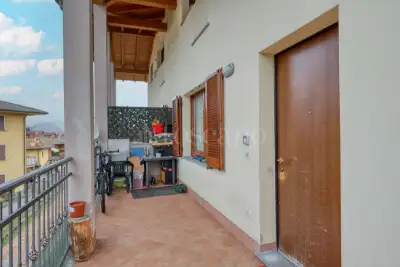 Casa in vendita, Via P. Bozzolo, Marchirolo