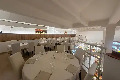 Negozio in vendita, Pressi Palazzo Doglio, Cagliari