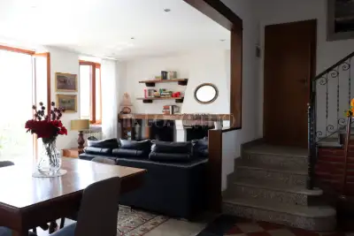 Casa Indipendente in vendita, Via Schignano, Argegno