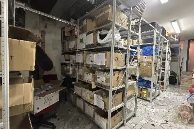 Laboratorio in vendita, Viale Cirene, Milano