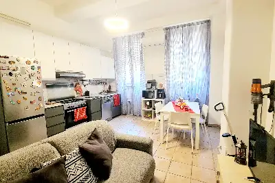 Casa in vendita, Via Valdinievole, Roma