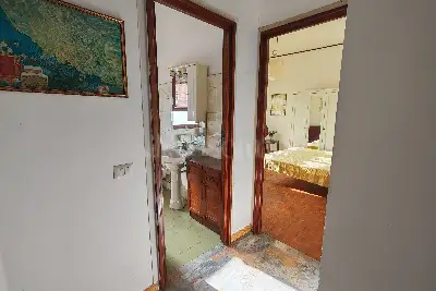 Casa in vendita, Via Vincenzo Tomassini, Roma