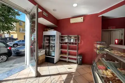 Attività Commerciale in vendita, Via Trieste, Ladispoli
