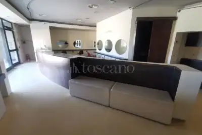 Attività Commerciale in vendita, Via Romera, Torricella Verzate