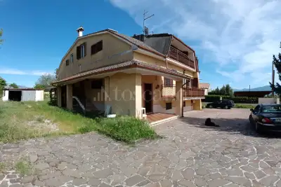 Casa Indipendente in vendita, Via Elia Micangeli, Avezzano
