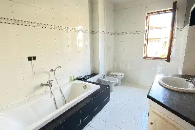 Casa in vendita, Via Matteo Raverti, Olbia