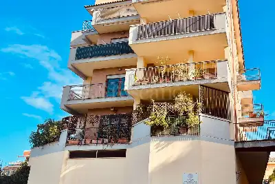 Attico in vendita, Via Raffaele Lambruschini, Roma