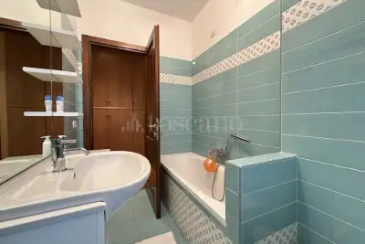 Casa in vendita, Via Umberto Saba, Roma