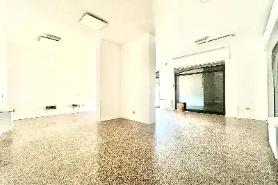 Negozio in vendita, Via Francesco Glisenti, Villa Carcina