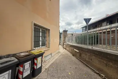 Laboratorio in vendita, Via Avenza, Roma