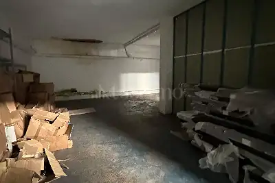 Magazzino in vendita, Viale Piave interna, Brescia