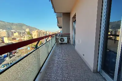 Casa in vendita, Viale Strasburgo, Palermo