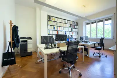Casa in vendita, Viale Monte Nero 53, Milano