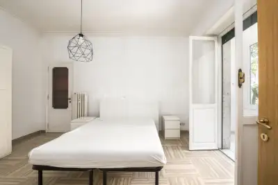 Casa in vendita, Via Apuania, Roma
