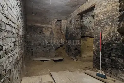 Garage in vendita, Via di  pantaneto, Siena