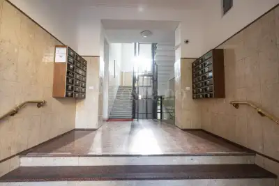 Loft in affitto, Piazza Pompeo Castelli, Milano