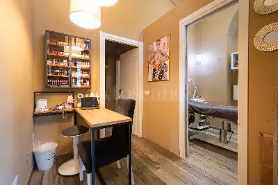 Negozio in vendita, Via Giulio Romano 21, Milano