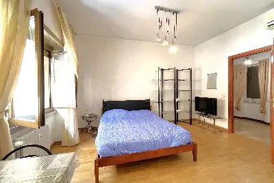 Casa in vendita, Via Caprese, Roma