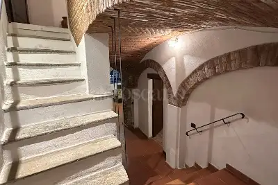 Casa Indipendente in vendita, Via Umberto I, Cremolino