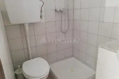 Negozio in affitto, Viale Legioni Romane, Milano