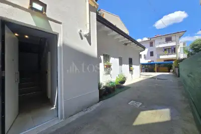 Casa in vendita, Via IV Novembre, Gussago