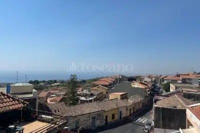 Palazzo in vendita, Via Trieste, Aci Castello