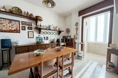 Casa in vendita, Via Pisanello, Milano