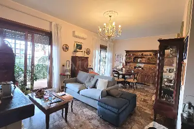 Casa in vendita, Via Portuense, Roma