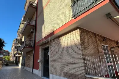 Casa in vendita, Via delle Acacie, Roma