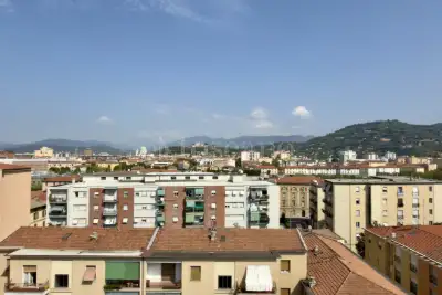 Casa in vendita, Via Cremona, Brescia