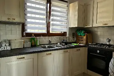 Villino a Schiera in vendita, Via Solopaca, Roma