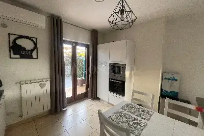 Villino a Schiera in vendita, Viale Cavour, Cervaro