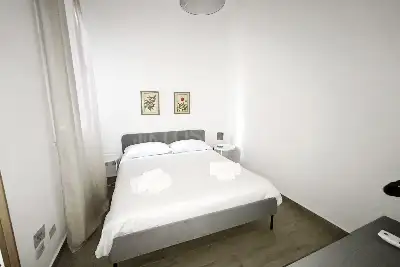 Palazzo in vendita, Via Madonna della Volta, Palermo