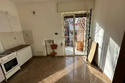 Casa in vendita, Viale Petru Giovacchini, Bari