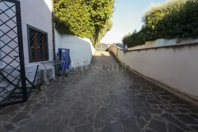 Villa in vendita, Via Torcegno, Roma